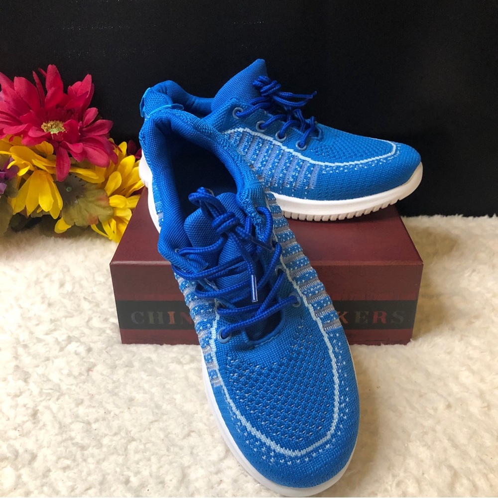Brand New Comfortable & Flexible Tennis Shoes Size 3